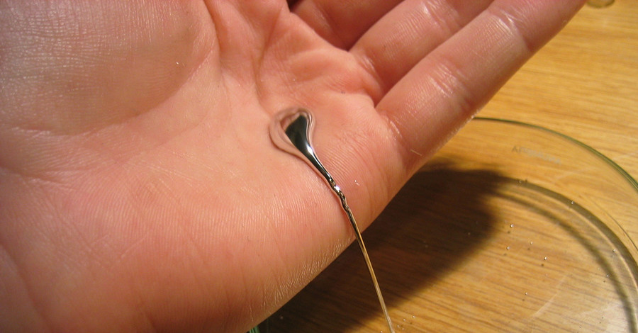 Житель Донецкой области пытался вывезти в Россию 5 килограмм ртути