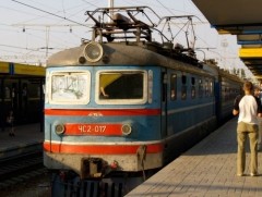 На маевку в Крым пустили с десяток дополнительных поездов