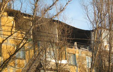 Часть жильцов «хрущевки», пострадавшей от взрыва газа, вернулись в свои квартиры