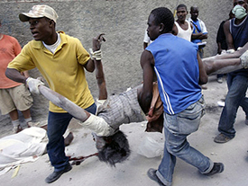Спасшиеся на Гаити гибнут от жажды
