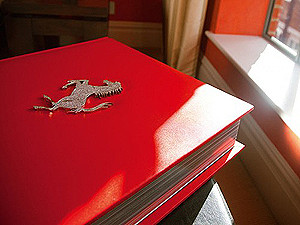 Ferrari выпустила самую дорогую книгу в мире
