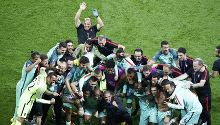 Сборная Португалии стала первым финалистом Евро-2016