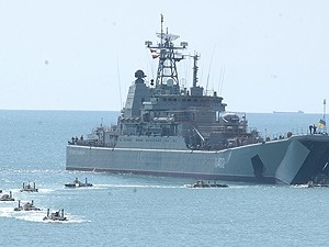 Экипаж «Ольшанского» ждут награды и повышения