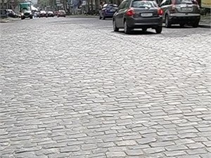 Без брусчатки проспект Ильича не оставят