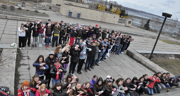 Сегодня болеем за наших на «Майданс»