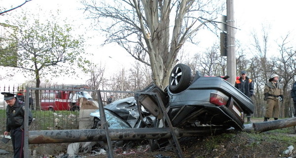 Страшная авария в Николаеве: погибли три человека 
