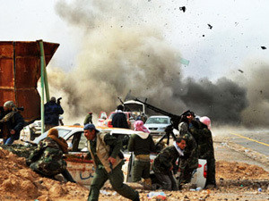 Обстрелы ливийской Мисраты за два дня унесли жизни более 36 человек