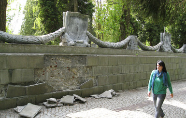 Холм Славы будут охранять круглосуточно