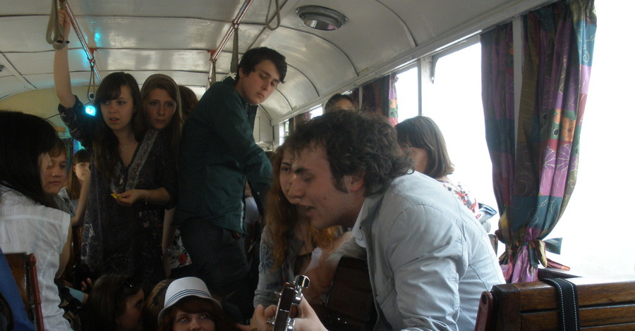 В Одессе по Французскому бульвару пустили музыкальный трамвай