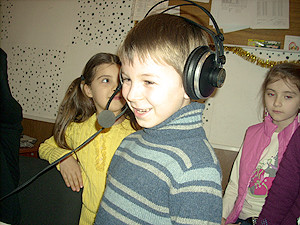 В Луганске записали первую в мире аудиокнигу, озвученную детьми