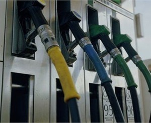 Бензин марки А-95 продают уже по 12 гривен