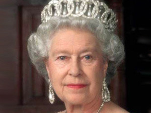 Накануне визита британской королевы в Ирландии обезвредили бомбу