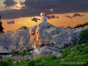 В Крыму в пещерном городе поймали за убийство трапезника монастыря 
