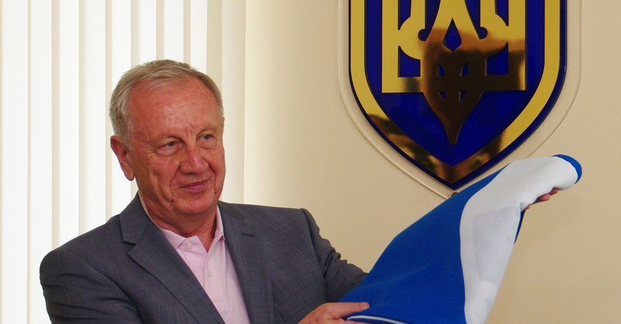 На пляже подняли «Голубой флаг» Евросоюза