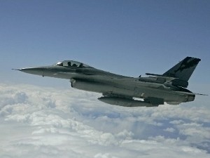 Самолеты НАТО снова бомбили Триполи
