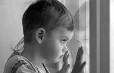 Дети гибнут из-за москитных сеток