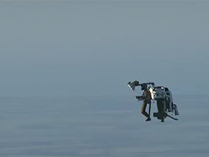 Создан реактивный ранец, который позволит людям летать на малых высотах