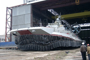 Китайского «Зубра» залатают украинские сварщики 