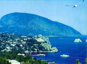 В Ялте закрыли пятиэтажную гостиницу