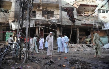 Двойной терракт в Пакистане унес 70 жизней