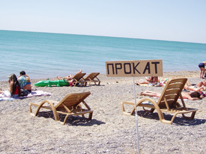 «Комсомолка» отправилась в пляжный патруль