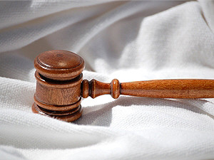 Законы по-украински: за распитие пива вас высадят с поезда, зато рестораны бесплатно пустят любого прохожего в туалет