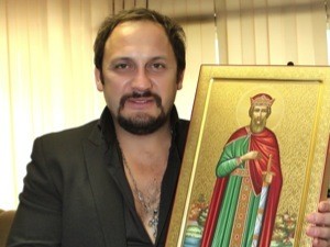 Стаса Михайлова наградили иконой