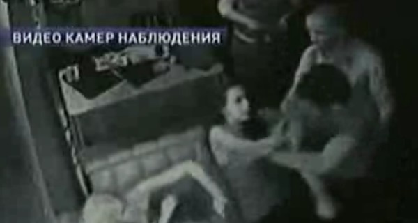 Всплыла запись, как депутат Ландик колотит и душит девушку в ресторане