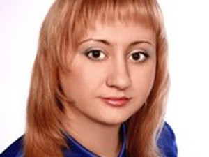 Янукович уволил помощницу крымского постпреда