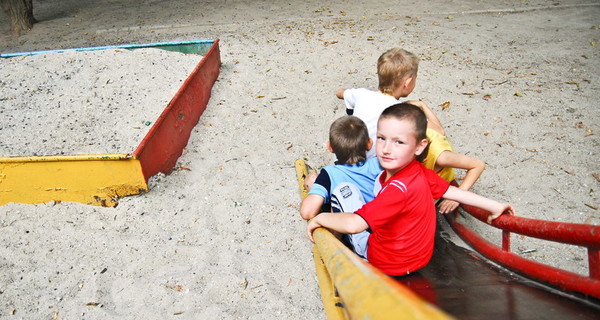 СЭС наказала руководство лагеря, в котором отравились дети