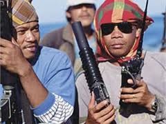 Сомалийские пираты захватили танкер