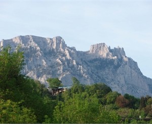 Куда выбраться с палаткой в Крым: ТОП-5 лучших пешеходных маршрутов 