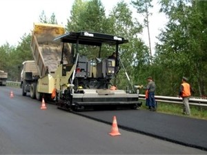 Строительство километра дороги в Донецке обходится бюджету в 9 миллионов долларов 