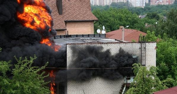 Сегодня пылал центр Донецка