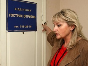 Жена Луценко настаивает на гепатите