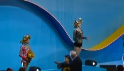 Вместо гимна Украины гимнастку Ризатдинову по ошибке поздравили гимном России