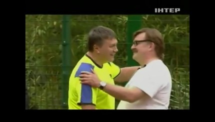 Виктор Янукович сыграл в теннис с Евгением Киселевым