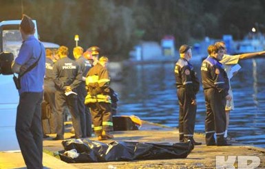 При крушении катера на Москве-реке погибли 10 человек 