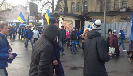 #Евромайдан: В центре Киева собирается митинг Партии Регионов