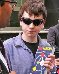 Книгу смели с прилавков благодаря одному-единственному фото