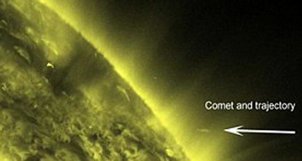 Солнце протаранила комета-самоубийца 