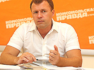 Глава Деснянского района о мусоре в озерах: 