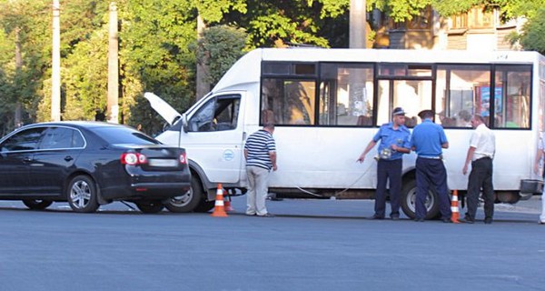 Wolksvagen на скорости 