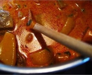 В крымском лагере еду для детей готовили больные повара