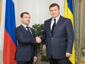 Медведев: сотрудничество ТС с Украиной в формате 