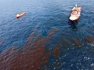 У побережья Шотландии, в водах Северного моря произошла утечка нефти