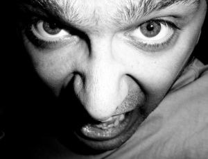 В Крыму россиянин выбросился из маршрутки