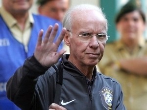 Легендарного тренера сборной Бразилии обобрали в Рио-де-Жанейро