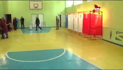 В Крыму открылись участки для голосования