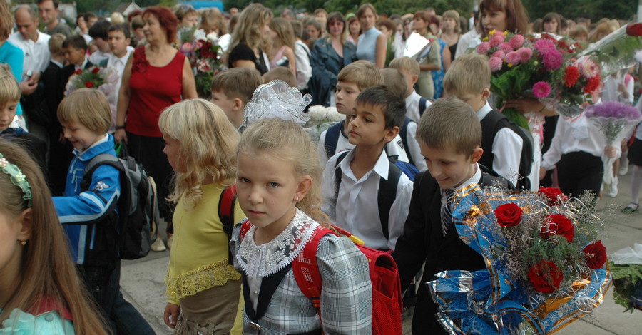 Из-за недобора в области закрыли  16 школ